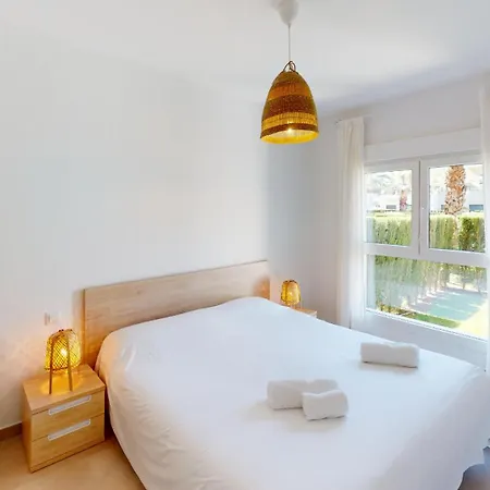 Masdevallia By On Travel Apartament Oliva